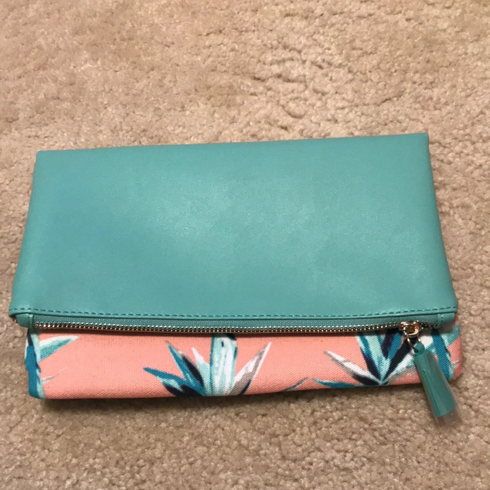 Never been used Rachel Pally Clutch